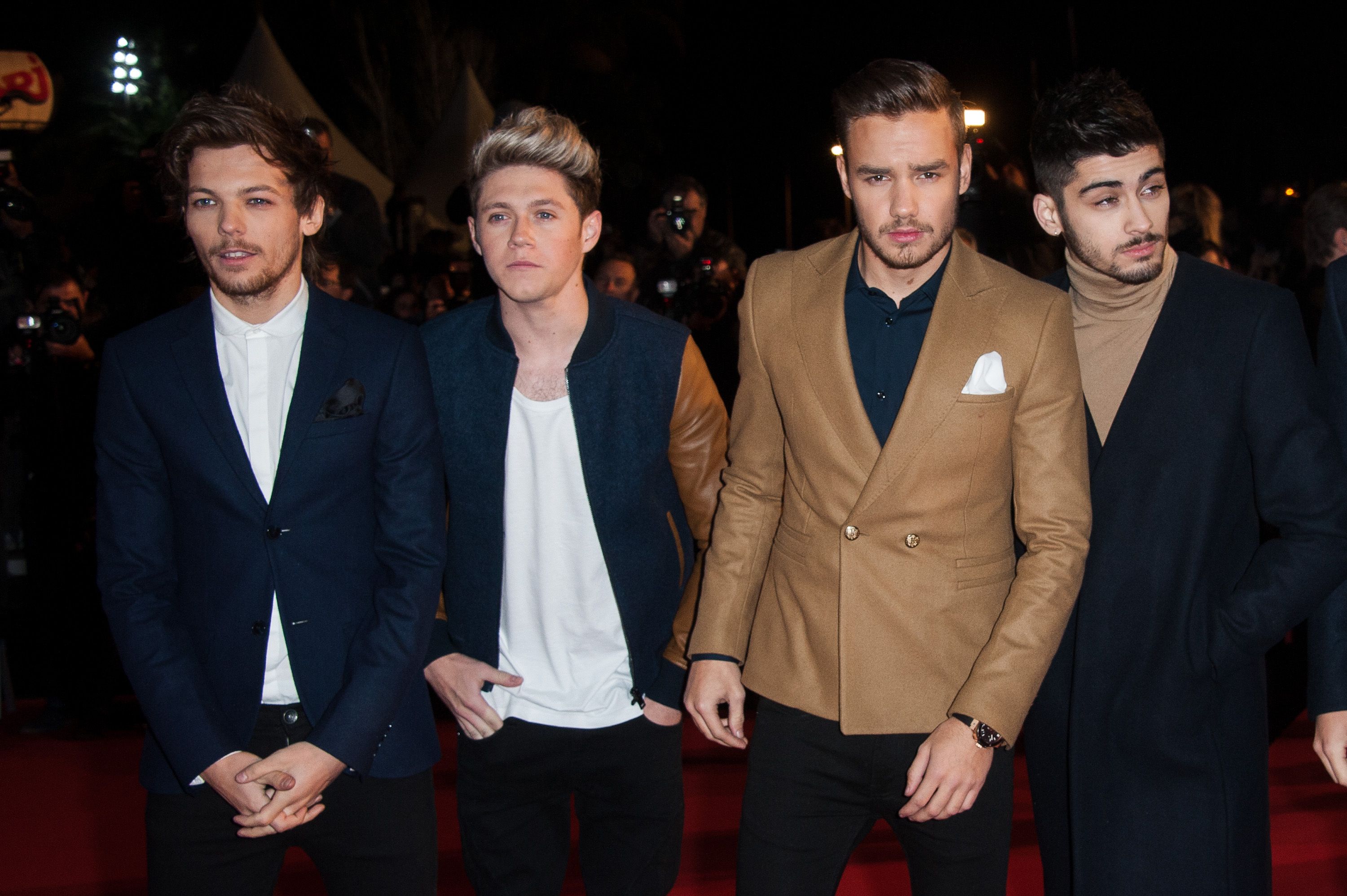 Lees de eerbetonen van Zayn Malik, Niall Horan, Harry Styles en Louis Tomlinson aan Liam Payne