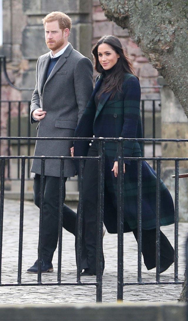 Isabel II regalo boda Meghan Markle y Enrique de Inglaterra