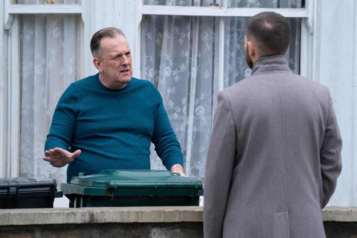 EastEnders' Harvey Monroe to take action in sinister Dean story