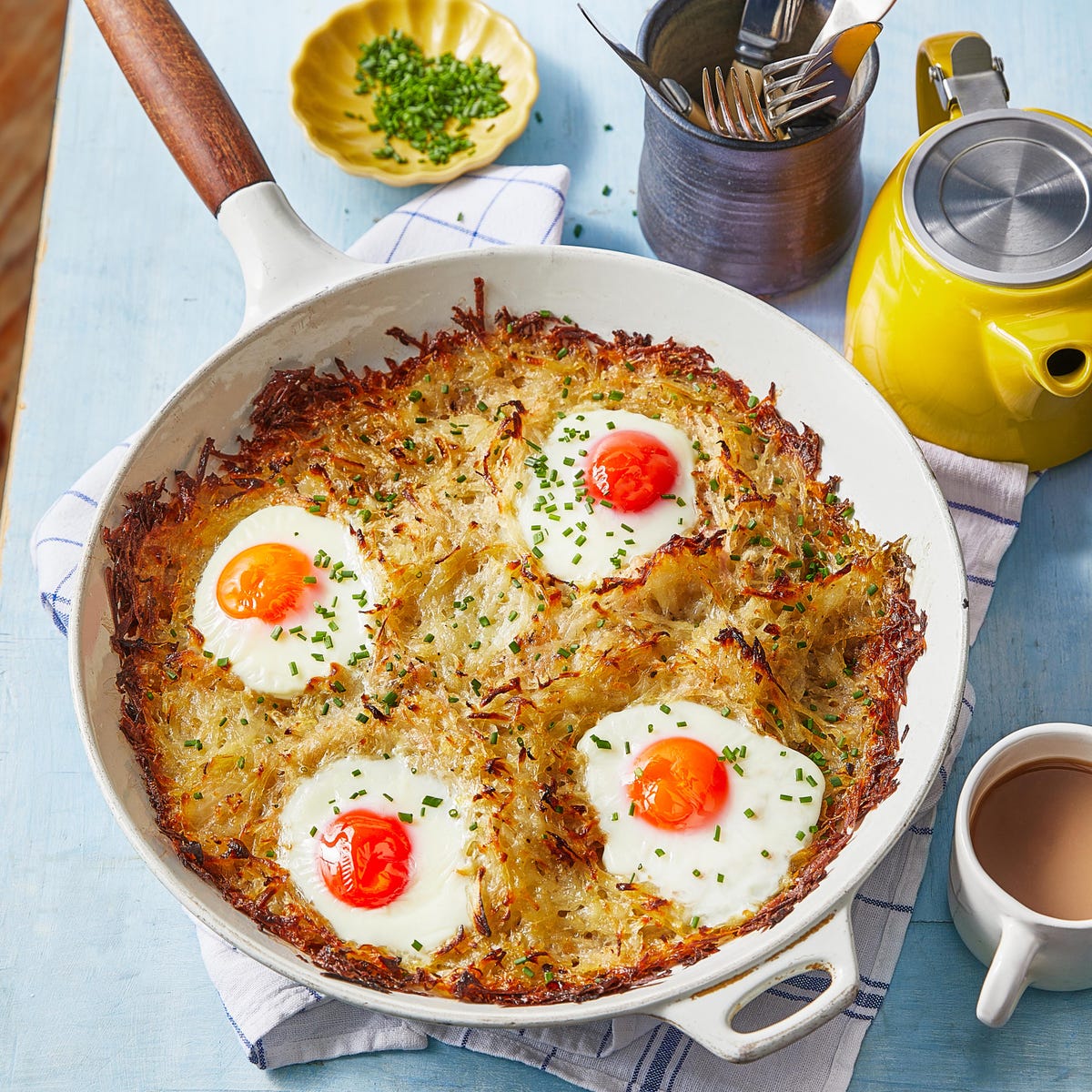 Hash Brown Baked Eggs