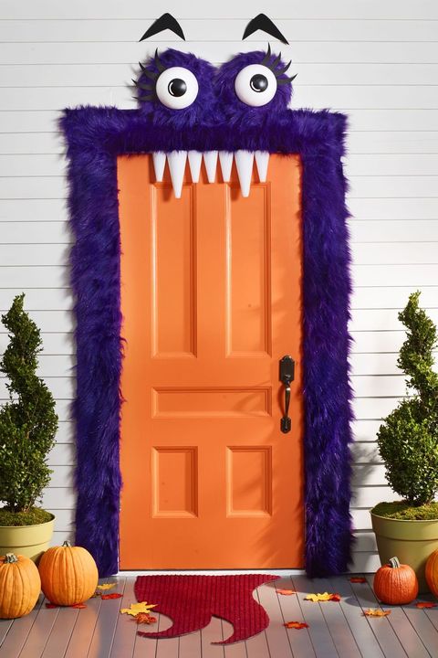 haunted house ideas monster entryway