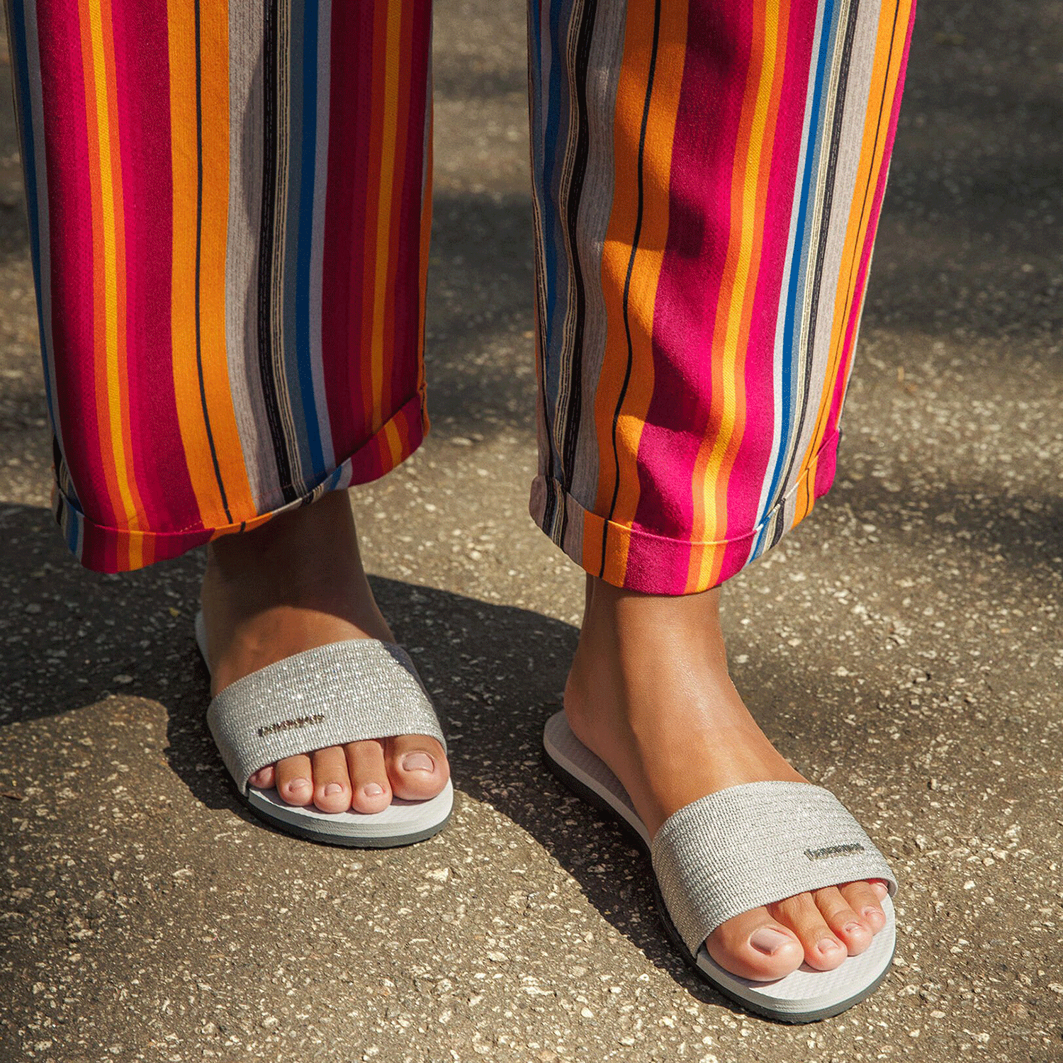 4 Reasons The Havaianas Malta is the Cult Sandal of the Summer