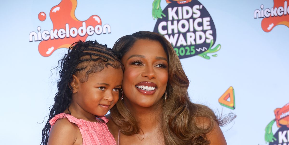 Victoria Monét and Toddler Daughter Hazel Are Pretty in Pink on the Red Carpet