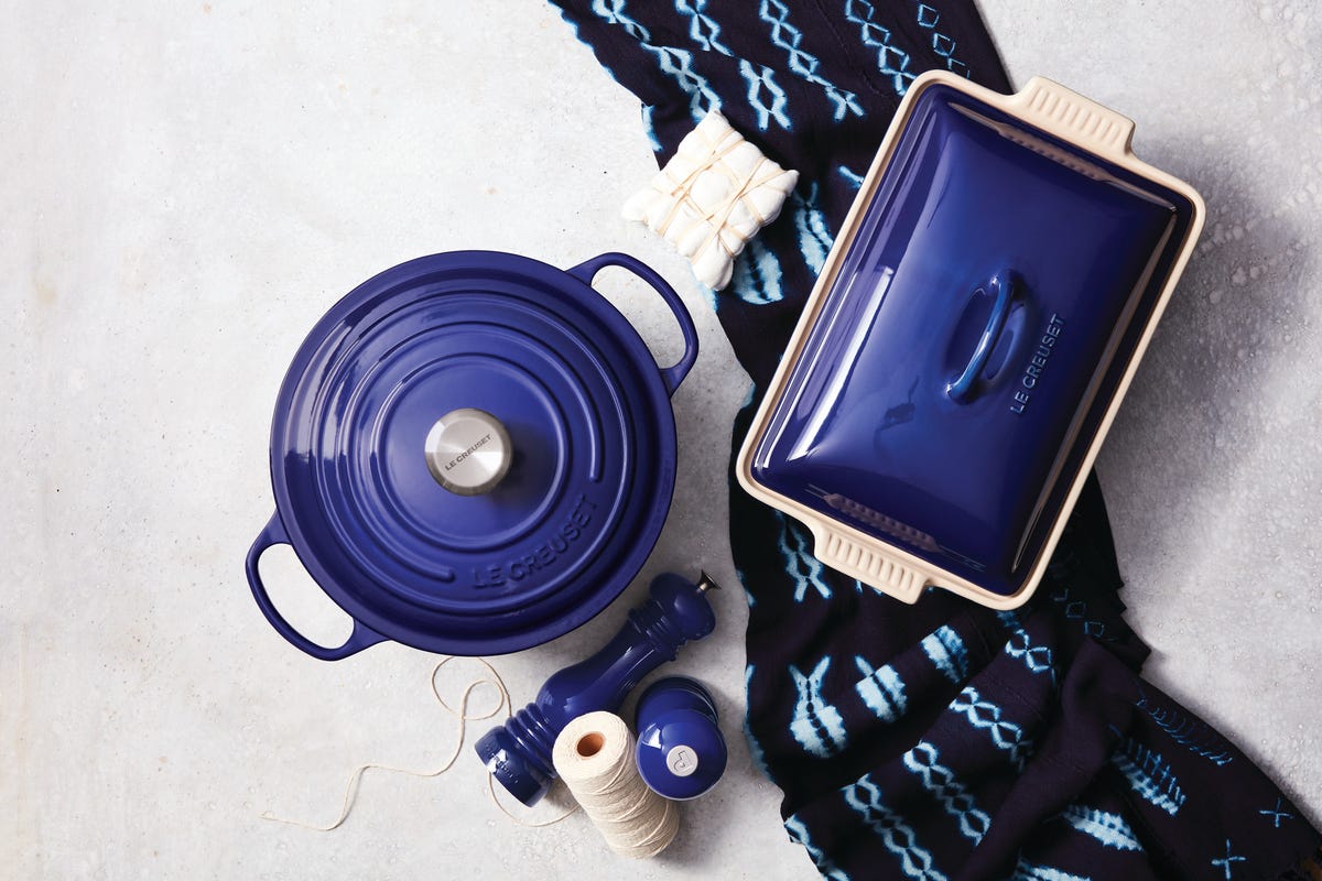 Our Sauteuse in Indigo finally came in! : r/LeCreuset