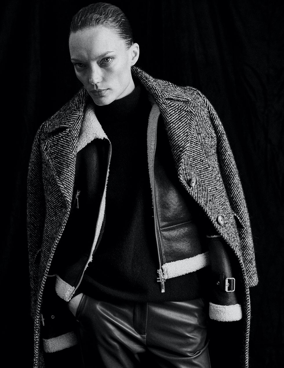 El abrigo estilo lujo silencioso que Zara agota cada semana: de efecto pelo  y ultra elegante