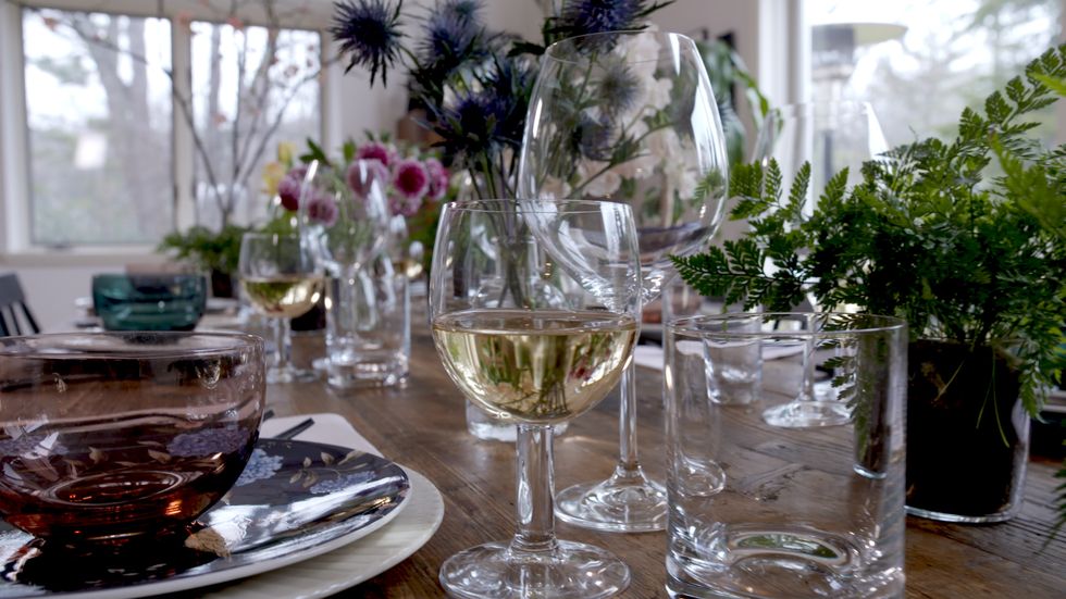 Glass, Stemware, Wine glass, Champagne stemware, Drinkware, Tableware, Flower, Plant, Table, Room, 