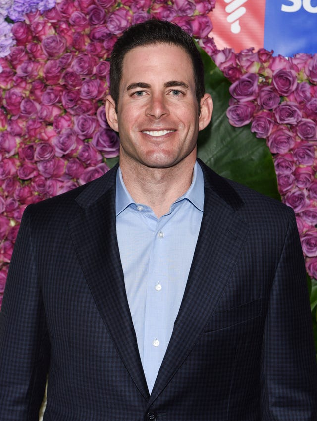 Tarek El Moussa Reveals His Post-Divorce Bachelor Pad - Tarek El Moussa ...