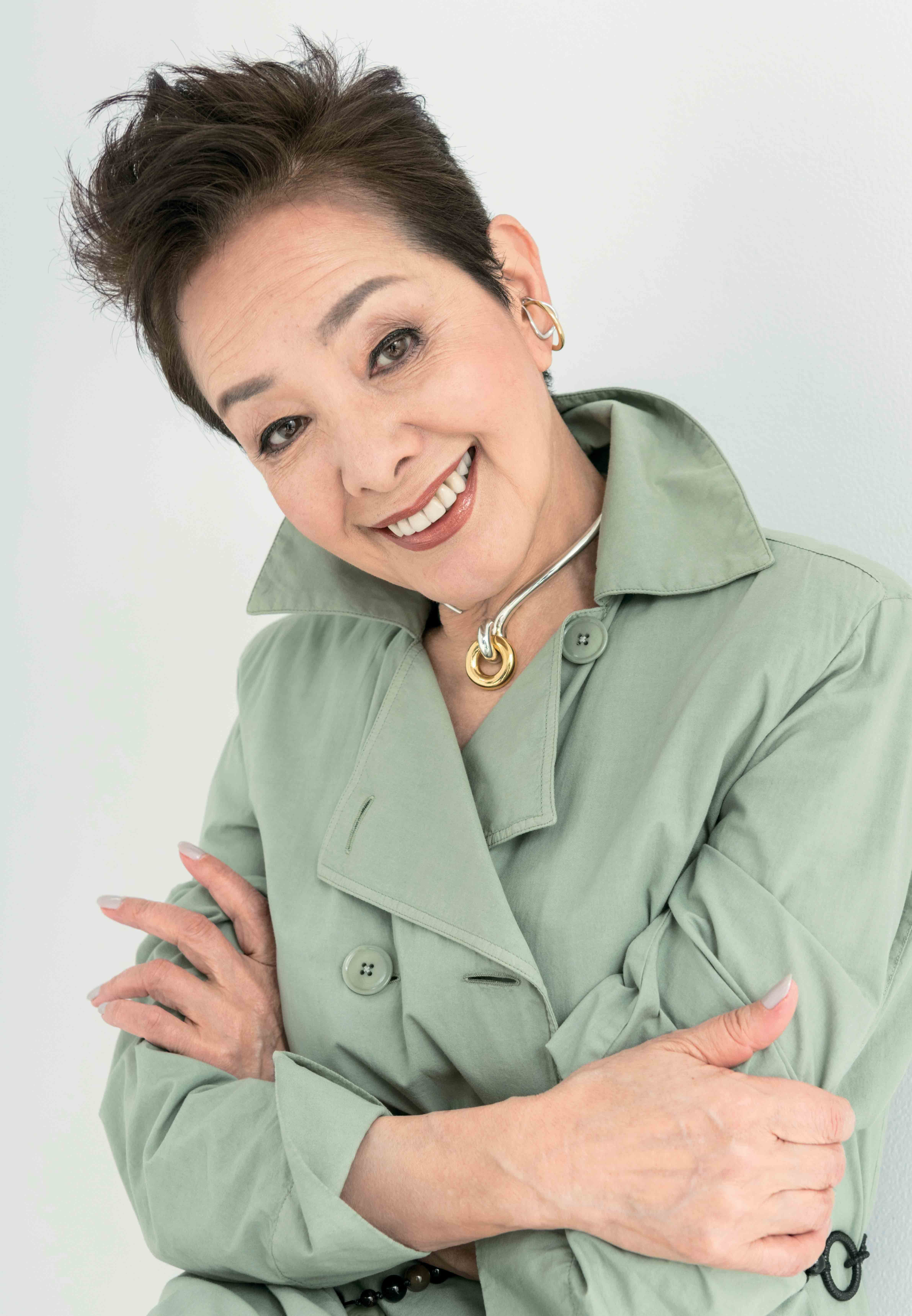 70代・浜 美枝さんが考える、人生の「歩き方」｜ハーパーズ