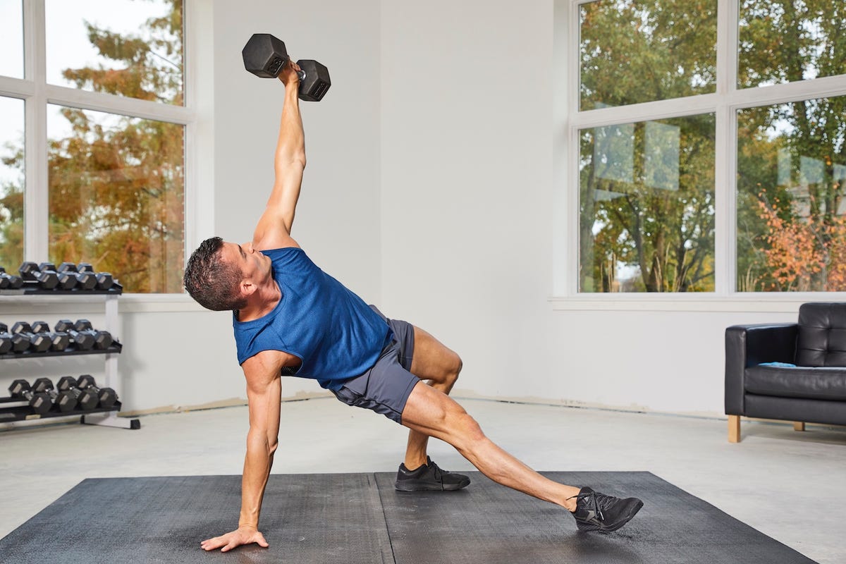 8-Minute Abs Routine Uses 4 Movements to Build a Strong Six-Pack