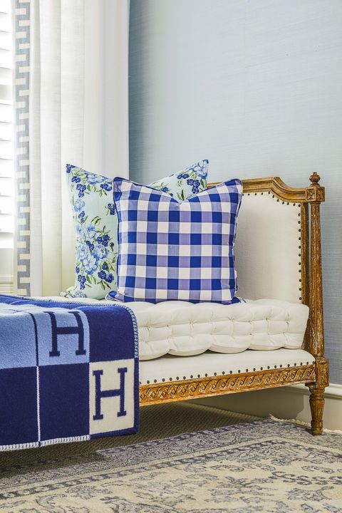 Blue, Furniture, Couch, Room, Cobalt blue, Interior design, Pillow, Living room, studio couch, Cushion, 