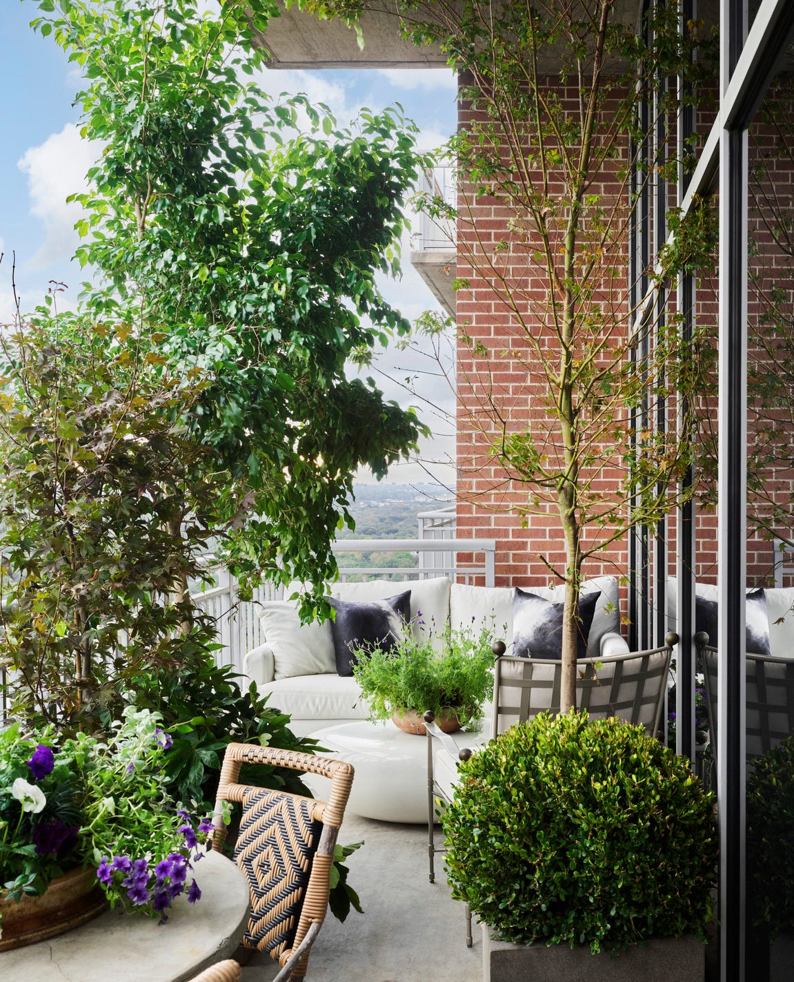 Small Apartment Terrace Garden: A Green Oasis in the Urban Jungle