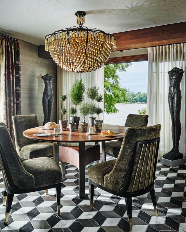 This 1920s Lake House Is a Gentleman’s Retreat with Mad Men Vibes