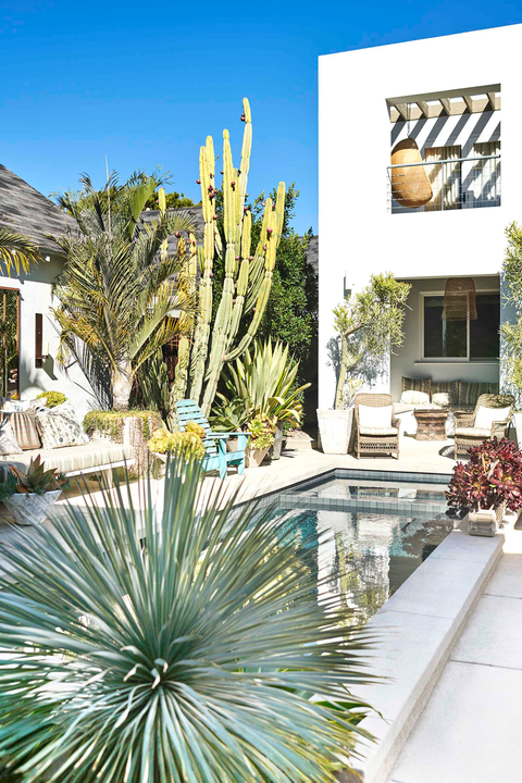 Kathryn M. Ireland's House Tour and How She Launched A Perfect Room
