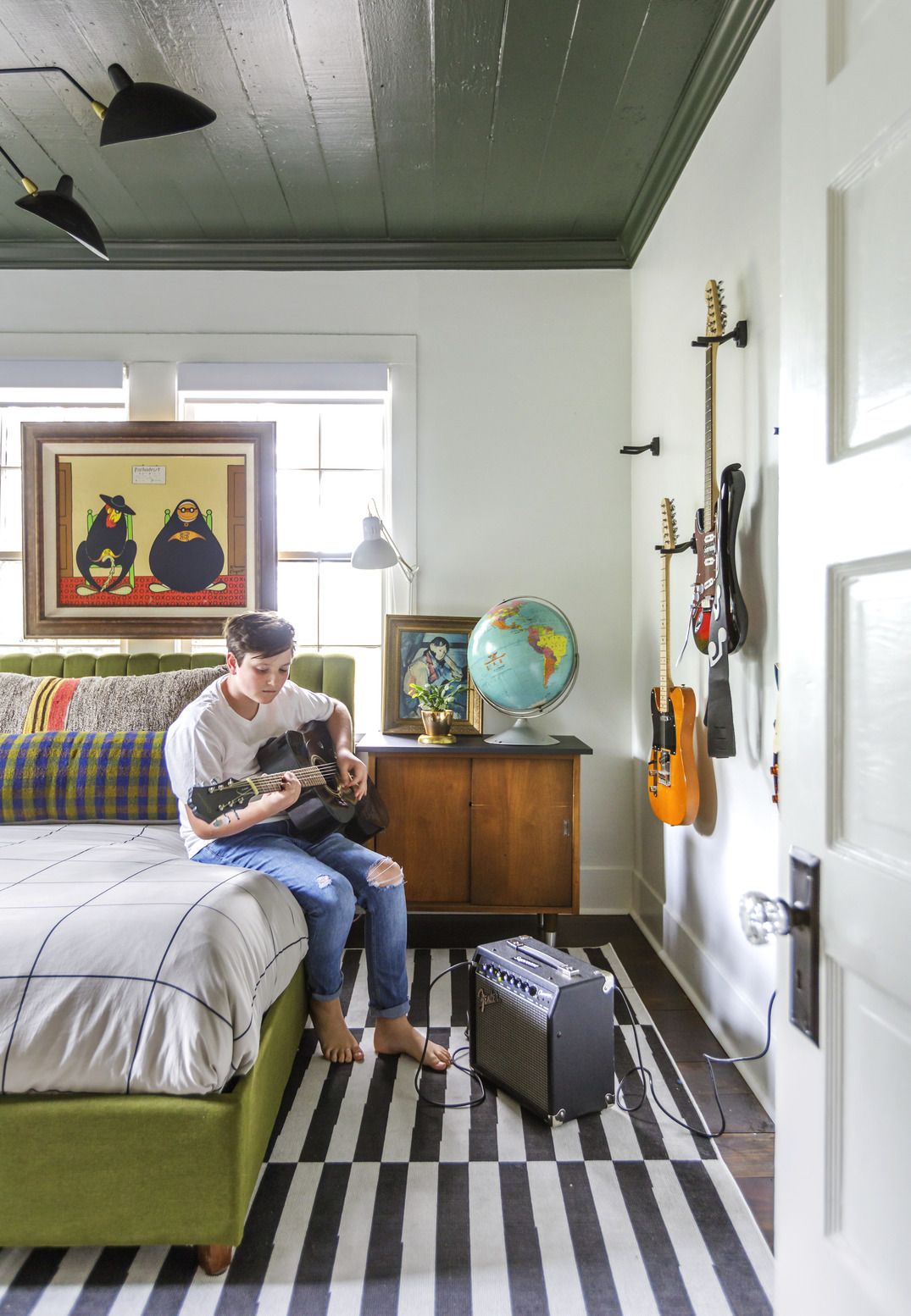 Boys' Baseball Bedrooms on a Budget