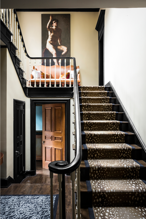 Stairs, Handrail, Property, Home, House, Interior design, Room, Building, Architecture, Baluster, 