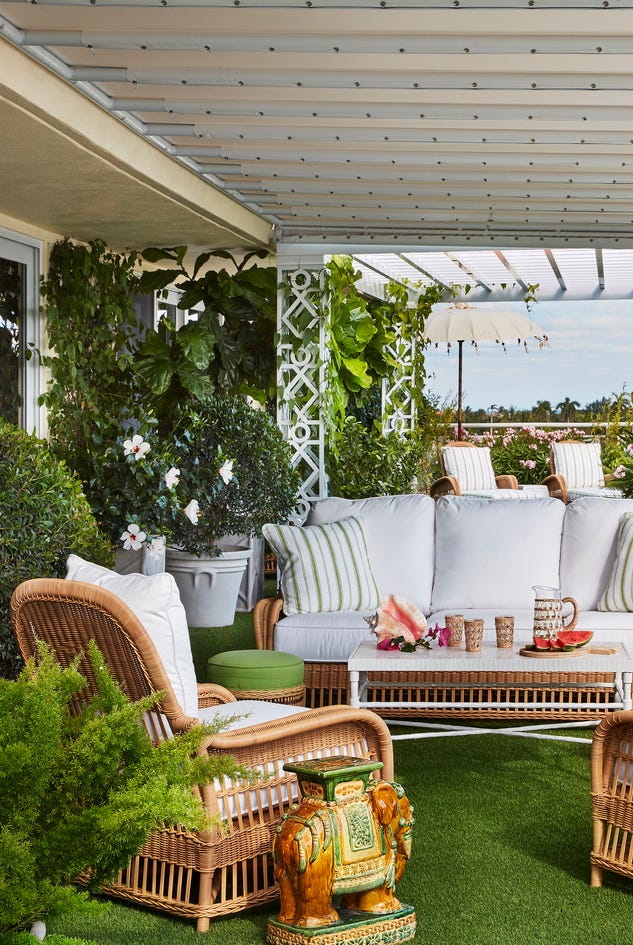 palm beach balcony outdoor living room native plants by landscape architect keith williams Backyard Ideas