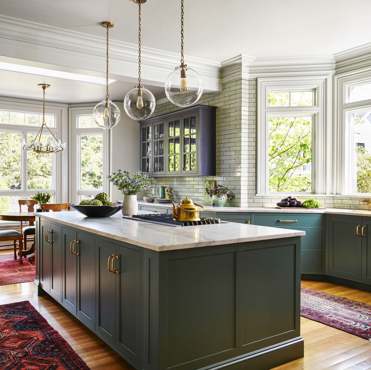 How To Paint Kitchen Cabinets Best