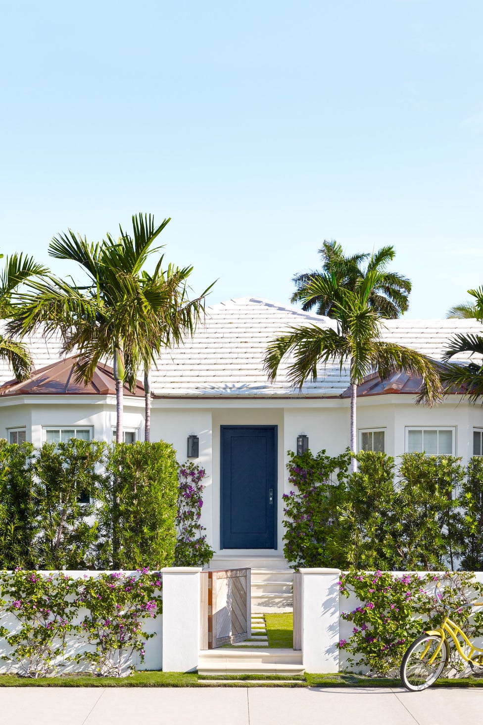 palm beach bungalow makeover interior design by lindsey lane