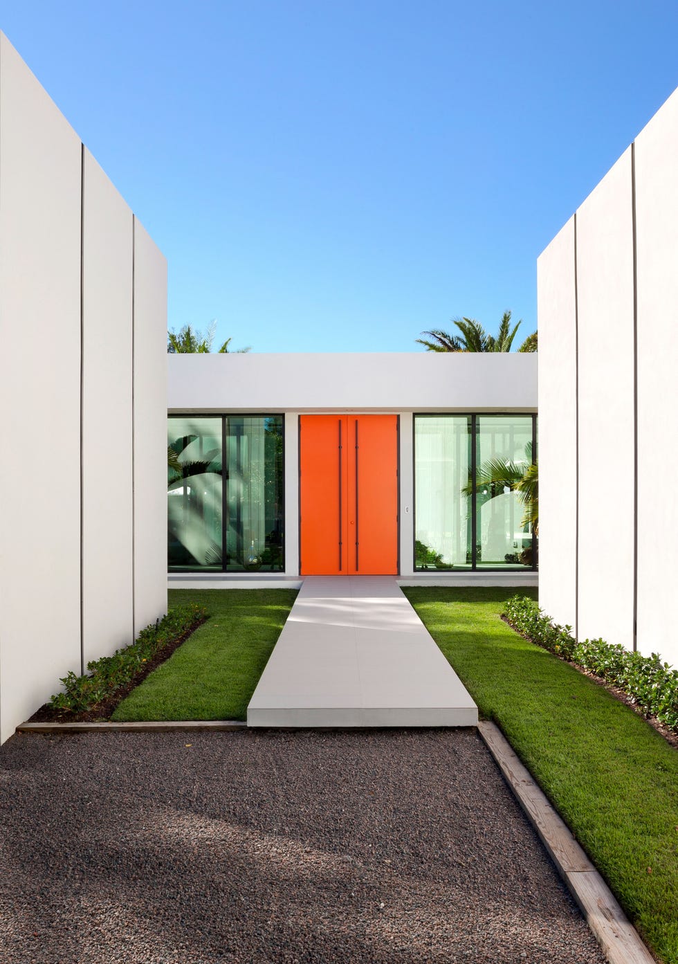 Architecture, House, Property, Building, Home, Daytime, Facade, Residential area, Real estate, Line,