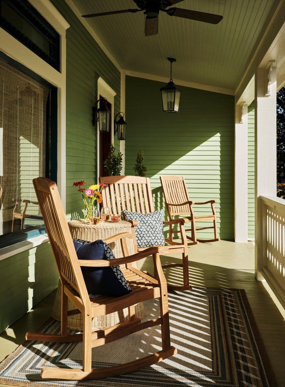 Transform Your Home's Curb Appeal with a Stunning Wooden Front Porch ...