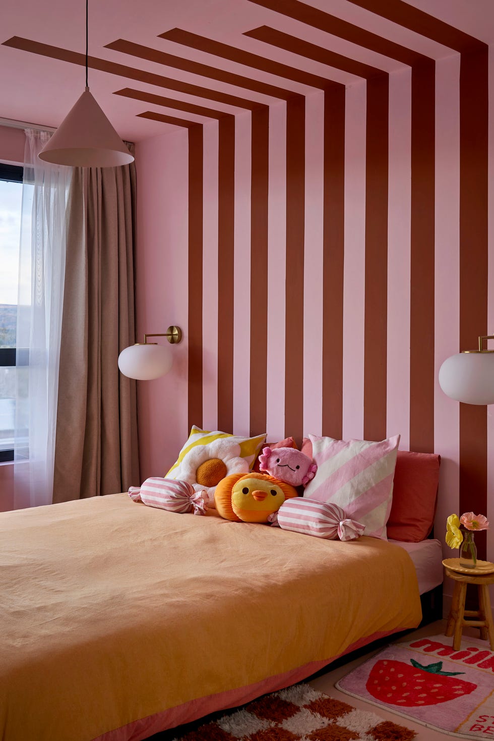 bedroom bedroom