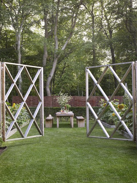 21 Best Backyard Privacy Fence Ideas For Every Style And Need