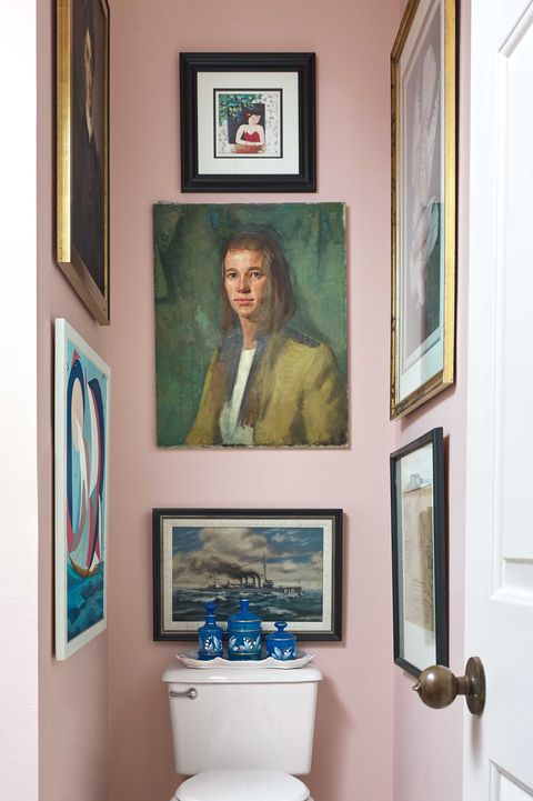 vintage frames gallery wall
