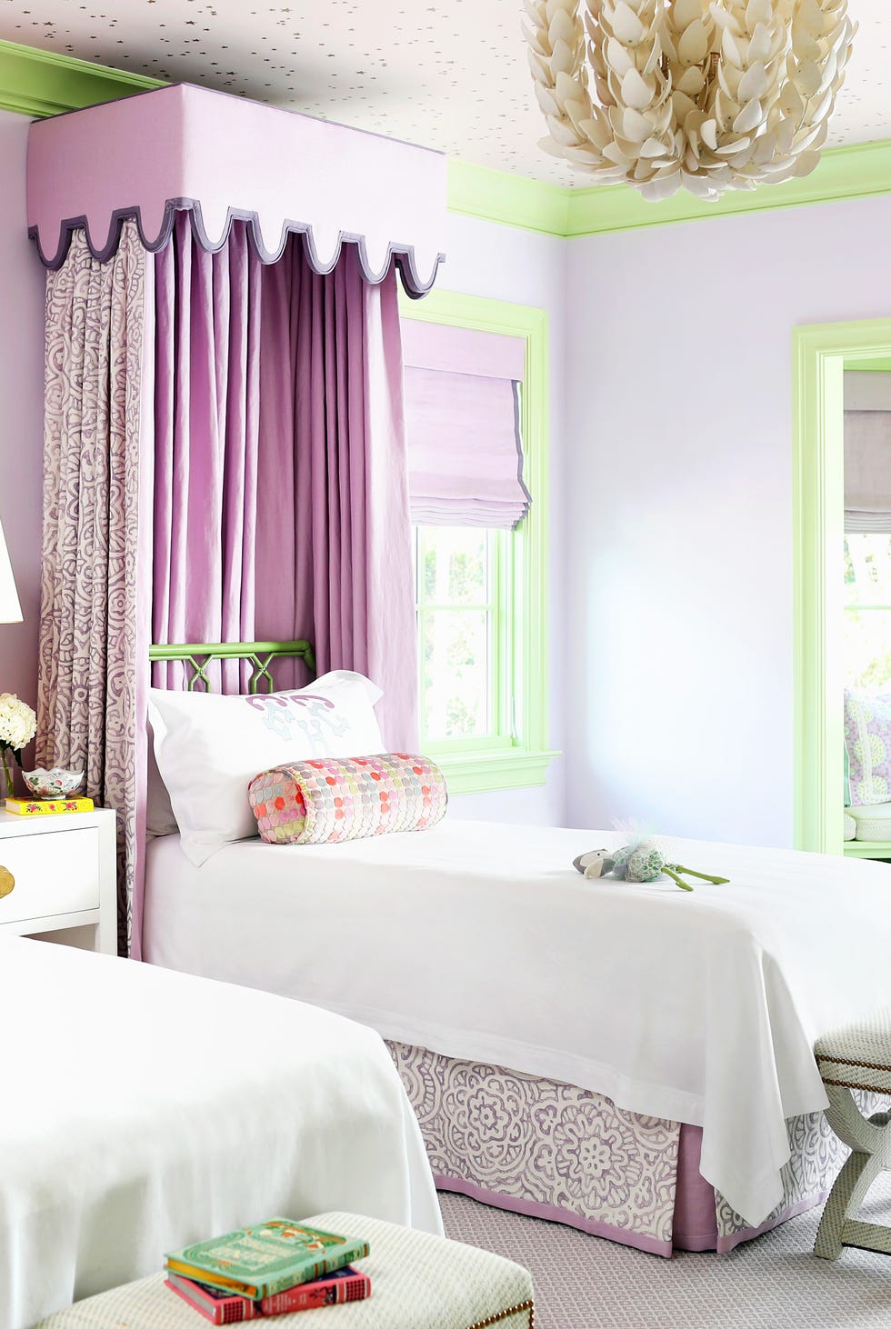 bedroom bedroom