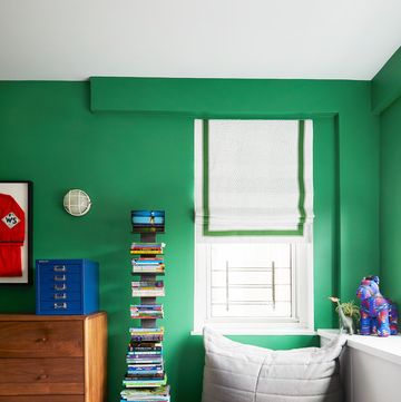 kelly green painted kids room