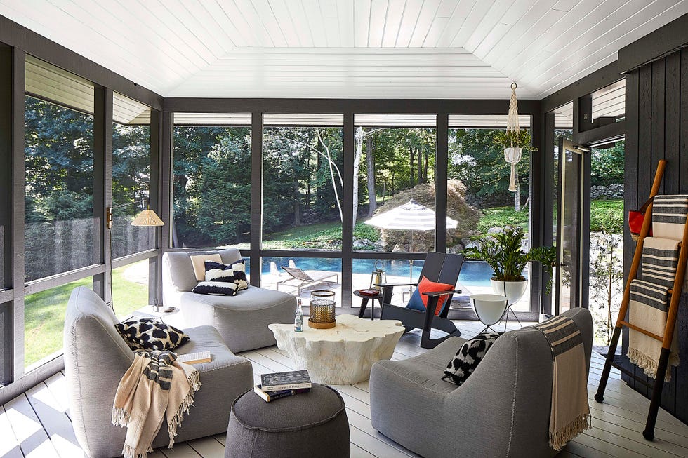 Mesh Windows: Your Ultimate Guide to Breezy Living () Mesh Windows: Your Ultimate Guide to Breezy Living