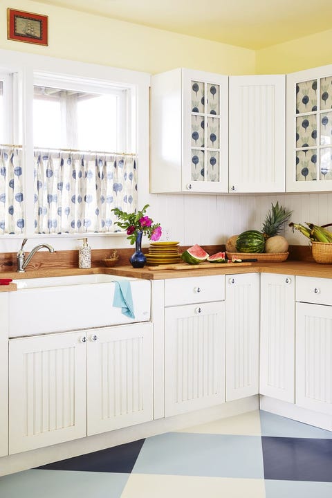 blue and white kitchen