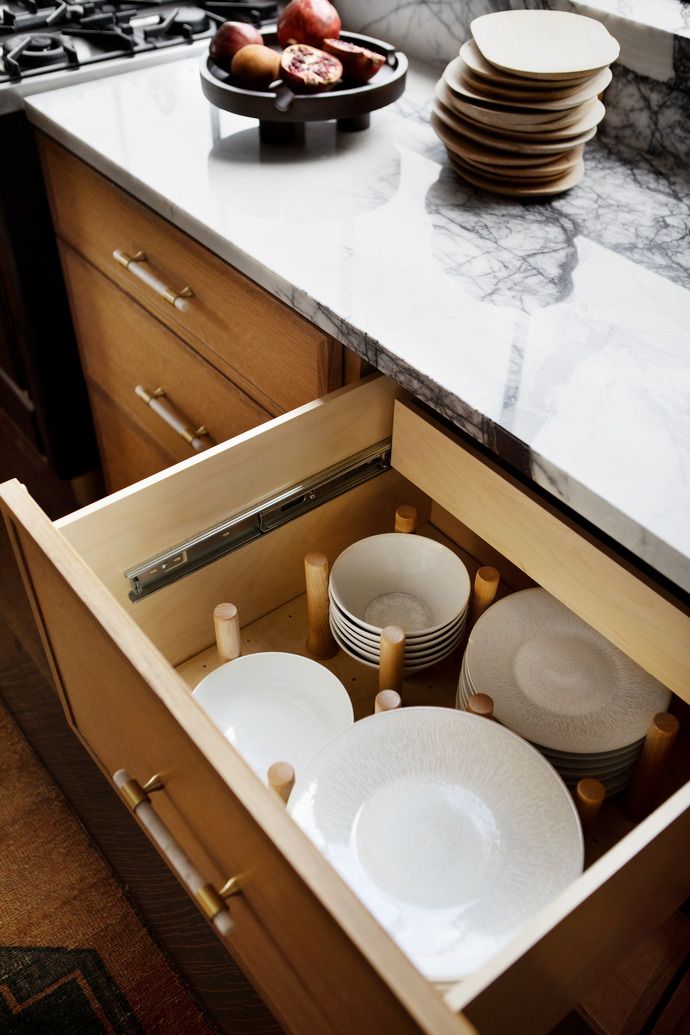 Kitchen Pull-out Drawers. Underneath you can open up the two doors
