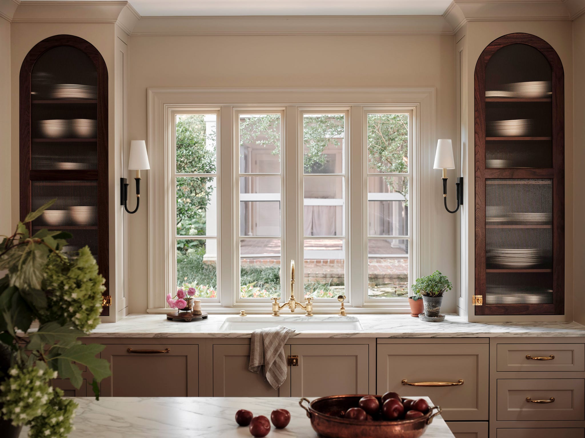 hbx070124kitchen-lindsayblack-004-6682f92113404.jpg