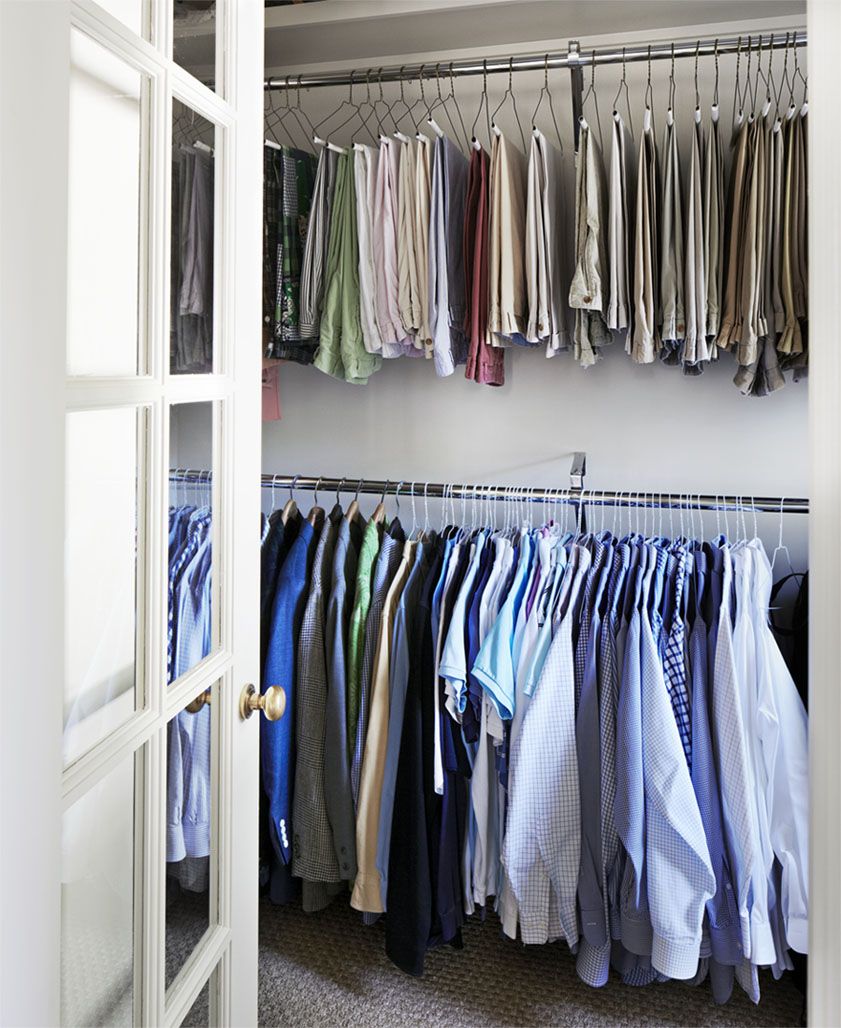 Men's and women's walk in closet: some differences