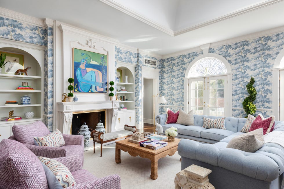 house in the chicago suburb of hinsdale, illinois designed by sarah vaile interior design family room