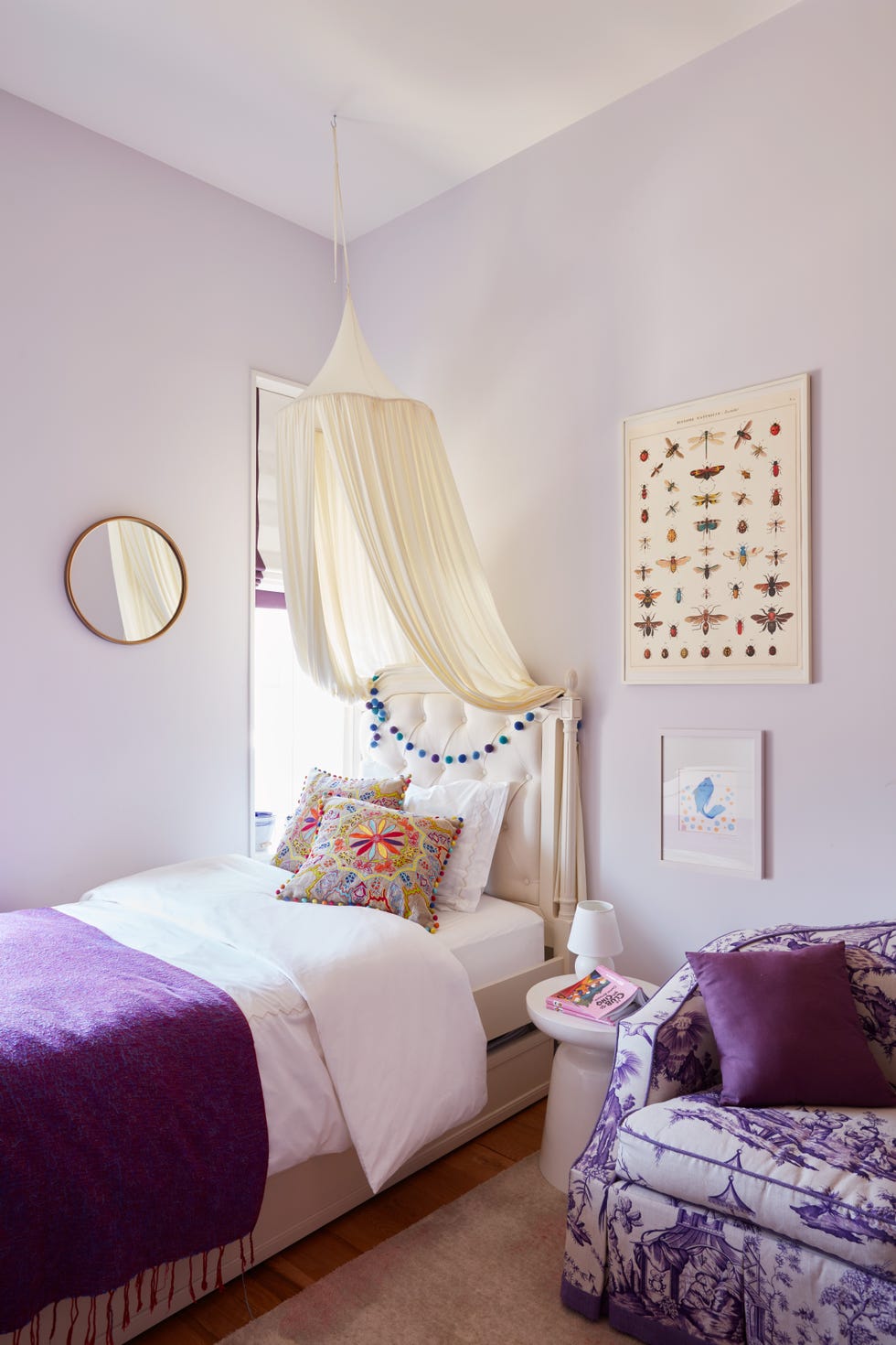 bedroom bedroom