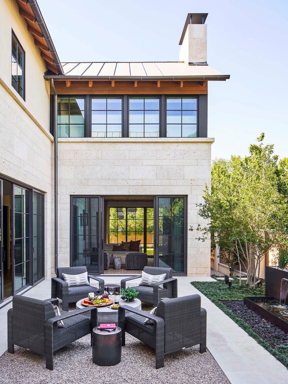 Jean Liu Creates a Dallas Dream Home for a Couple That Loves ...