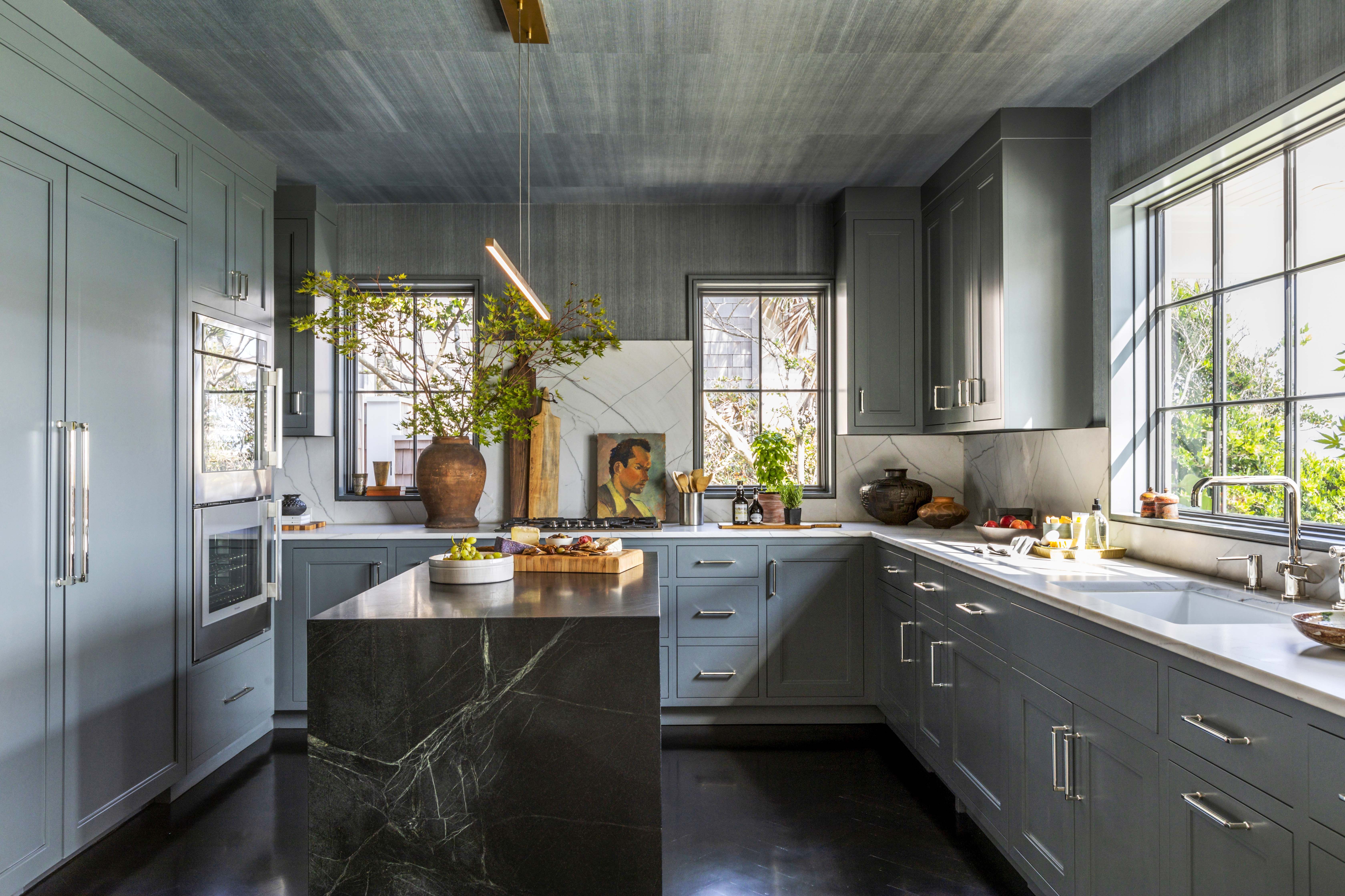 This Beachfront Florida Kitchen Is Steeped in Moody Blues — Orangerie Home  Kitchen