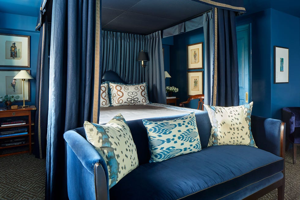guest bedroom canopy bed custom, douglass workroom love seat bungalow classicsconce circa lightingnightstand mecoxpaint stiffkey blue, farrow  balllamp j randall powerssisal rug fibreworks