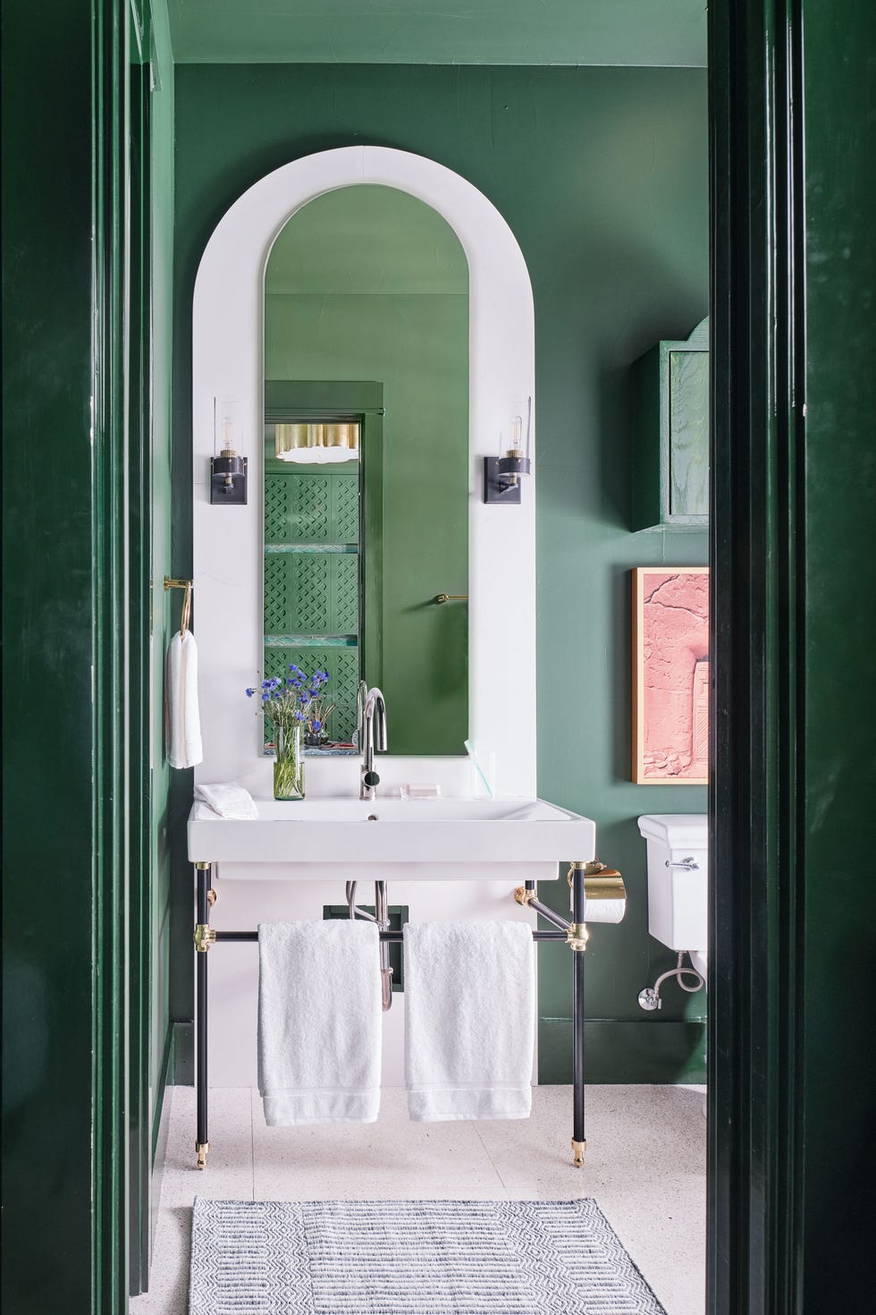 bathroom bathroom