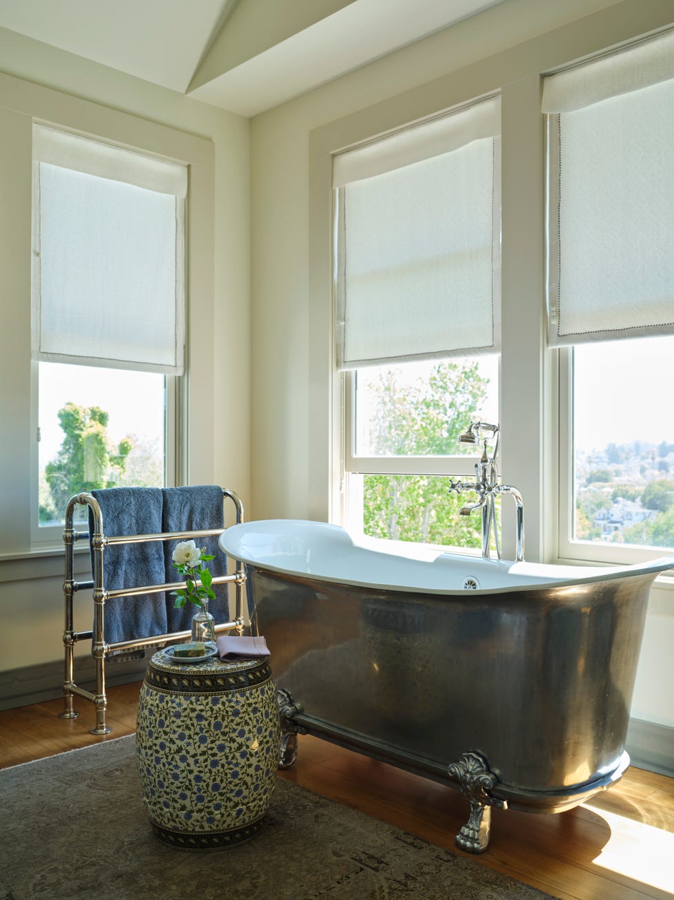 bathroom with steel tub