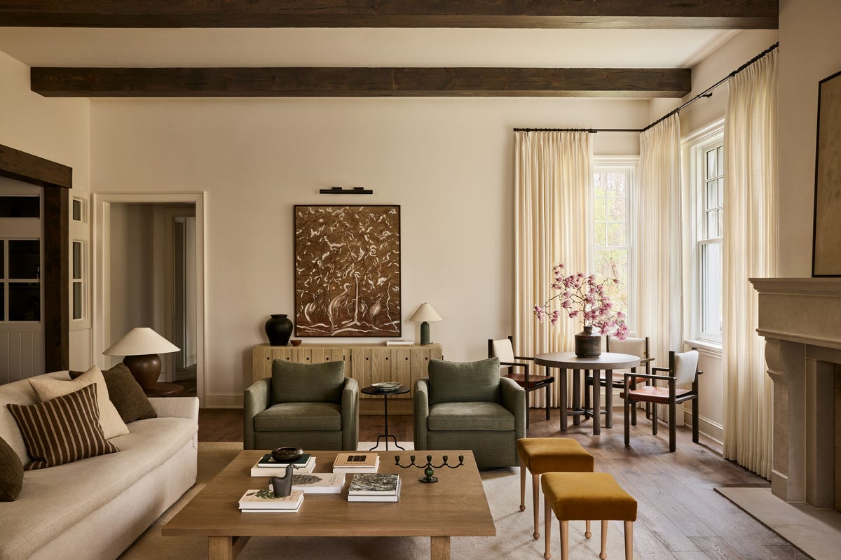 Designer Amy Knerr Used One of 2024’s Biggest Trends Is All Over This Elegant Indiana House
