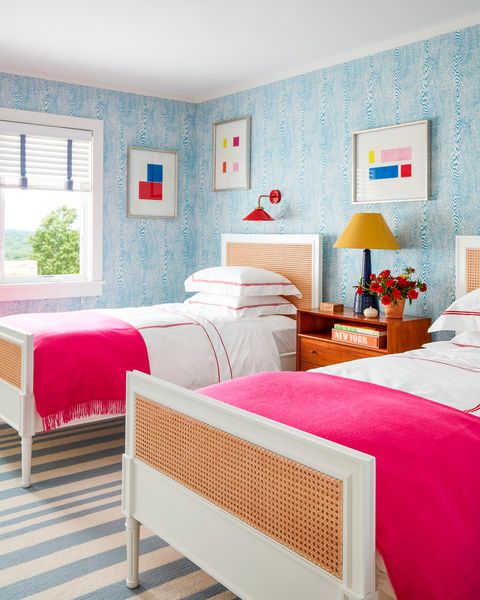 wallpaper, stripes, double beds