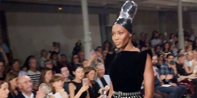 Fashion, Fashion show, Runway, Fashion model, Event, Fashion design, Haute couture, Model, Dress, Style, 