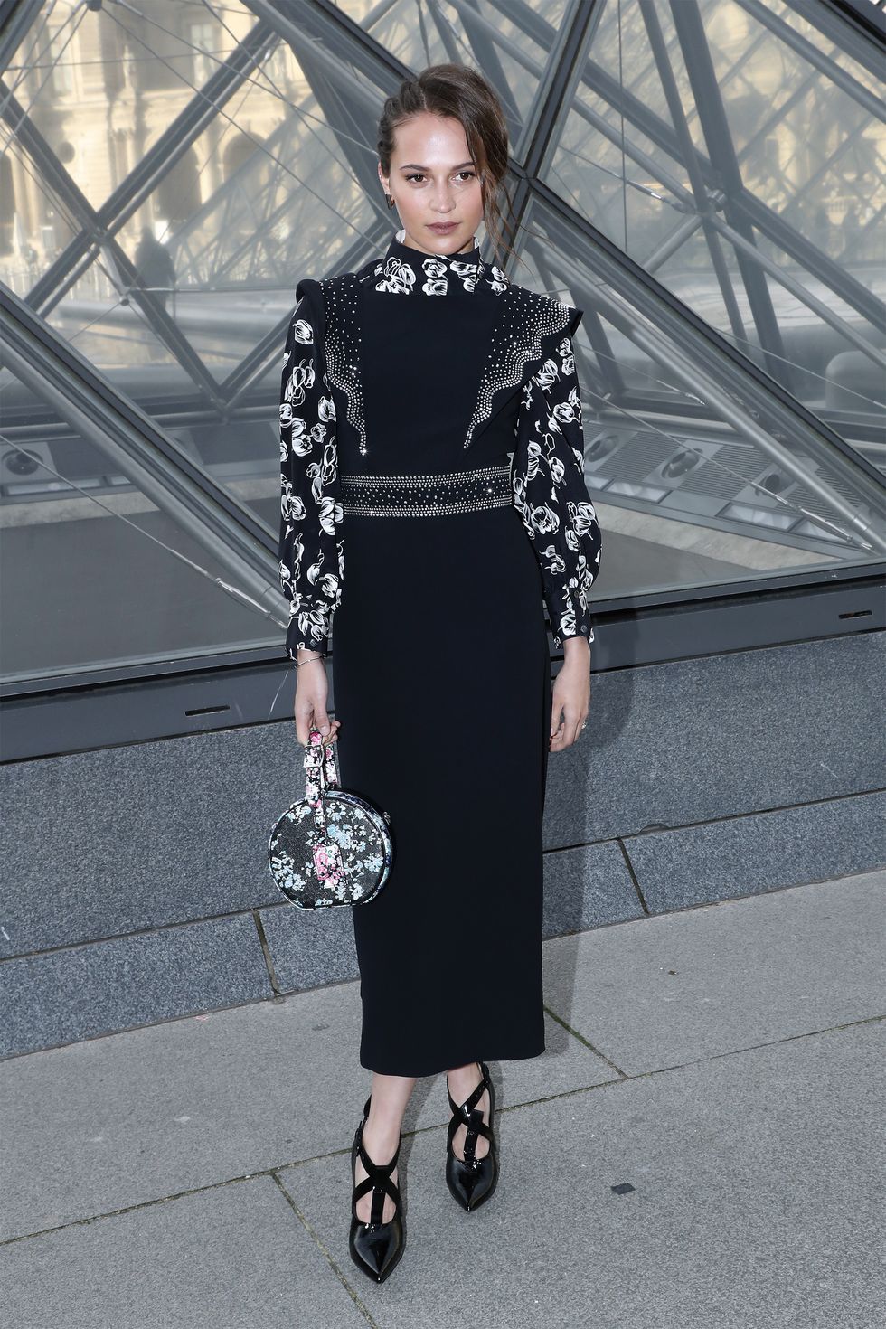 Alicia Vikander Front Row @ Louis Vuitton Fall 2020