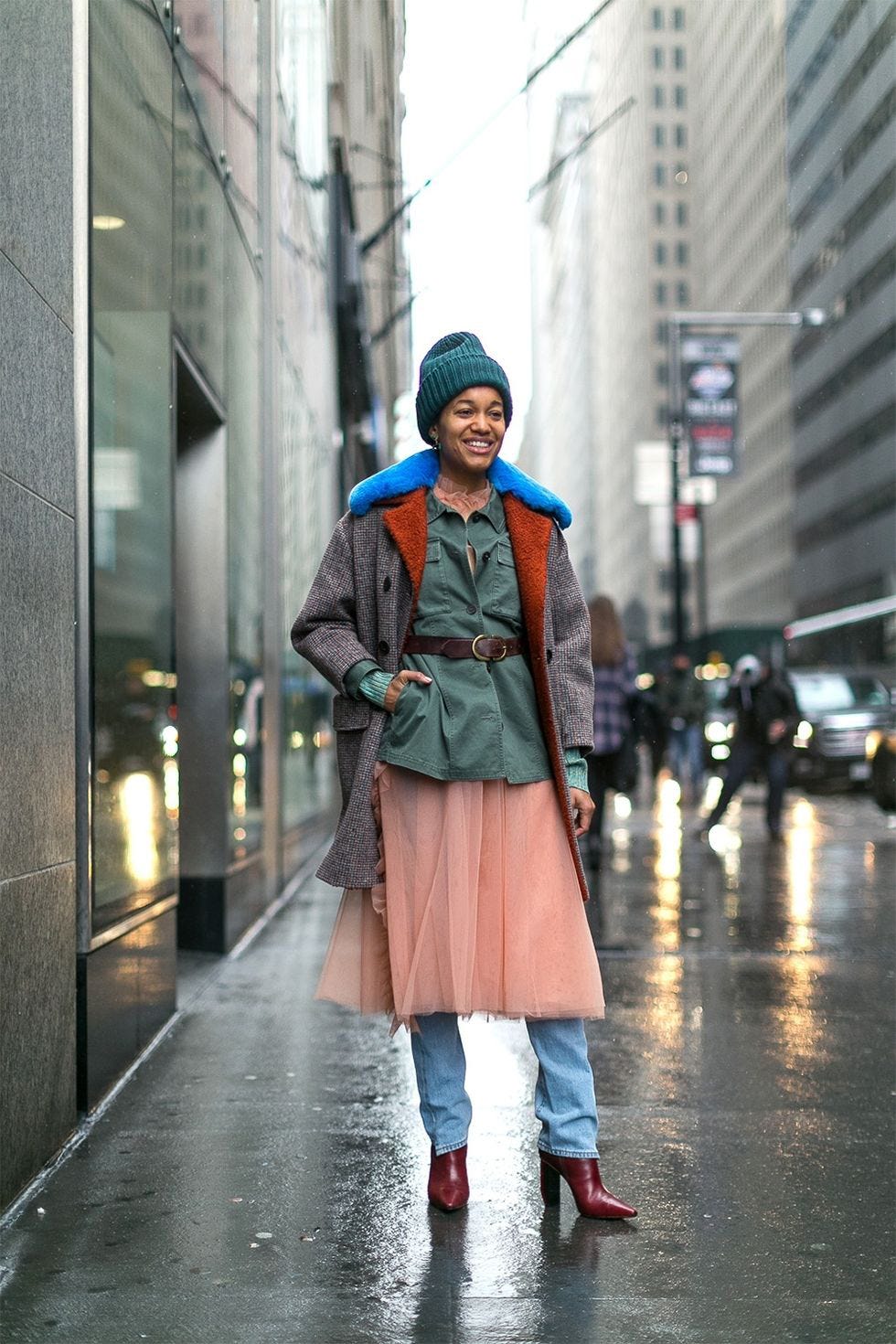Road, Coat, Jacket, Street, Winter, Outerwear, Fashion accessory, Street fashion, Urban area, Bag, 