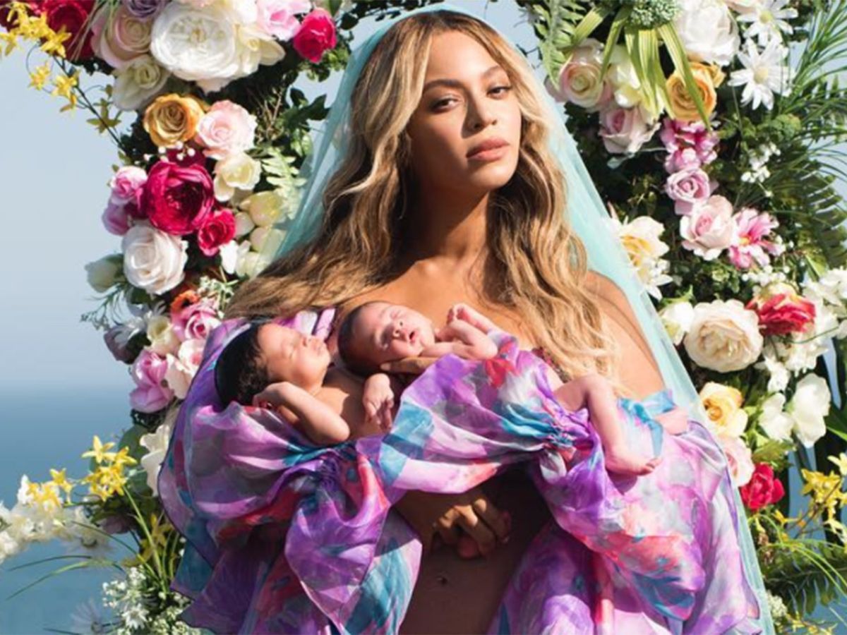 See Beyonce's Twins First Photo – Beyoncé Shares First Picture of New Babies