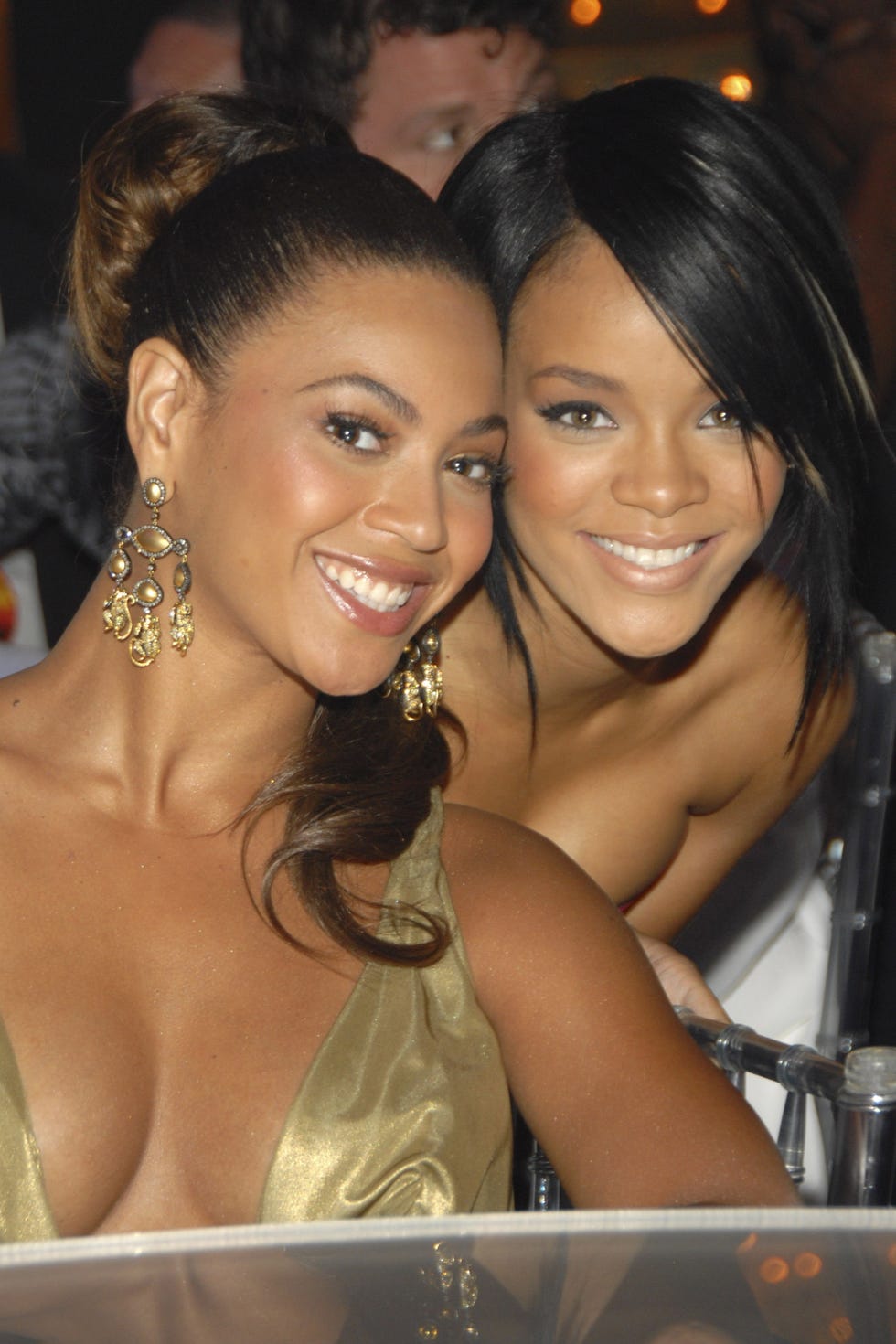 BeyoncÃ© to Rihanna Number One Songs 2007