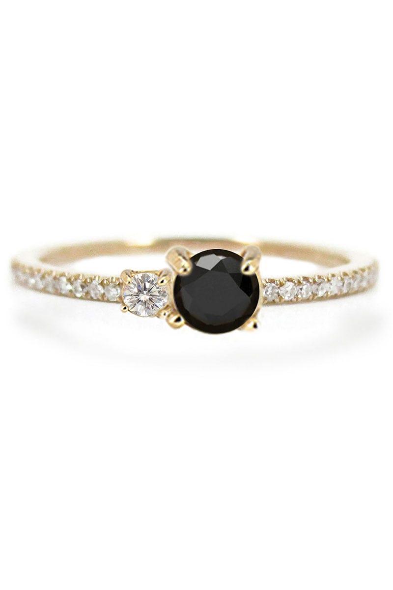 Fashion accessory, Jewellery, Ring, Yellow, Gemstone, Engagement ring, Diamond, Onyx, Body jewelry, Pre-engagement ring, 