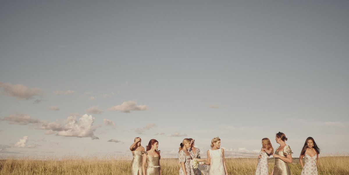 Bohemian Wedding Dresses - Boho Wedding Dress Ideas for Hippie Brides